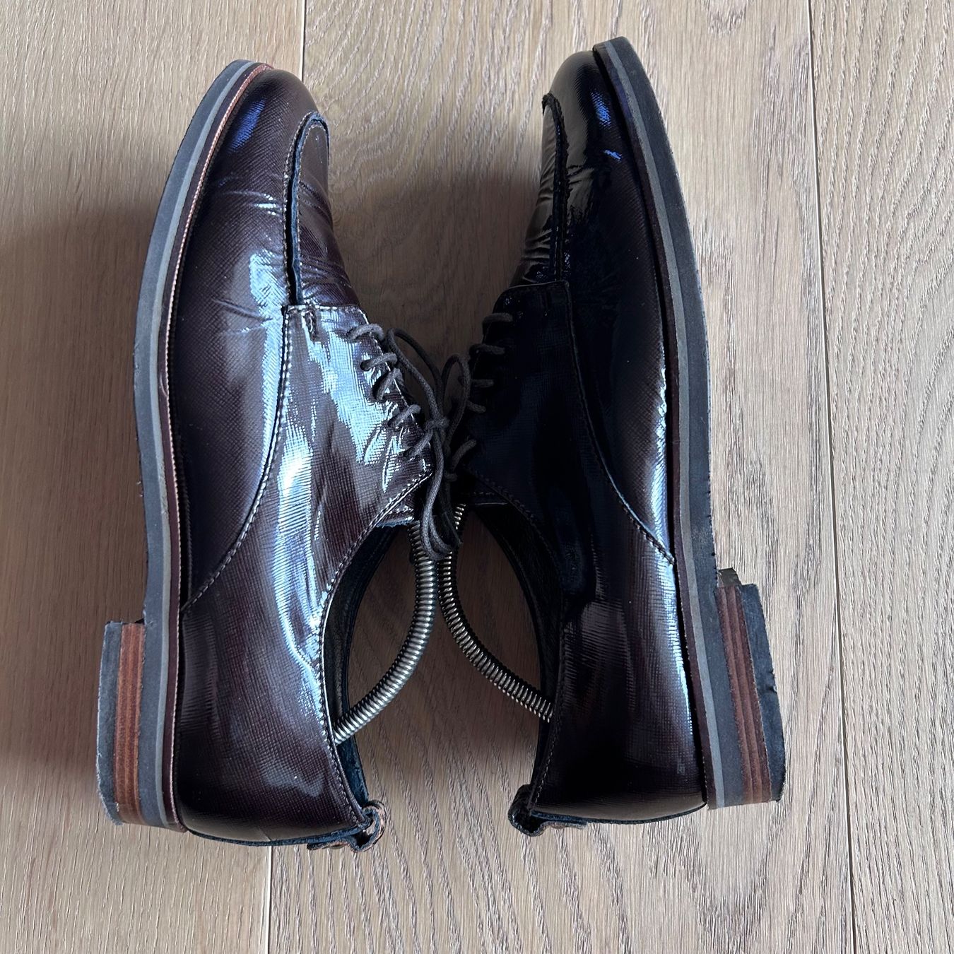 Scarpe da donna: Chaussures cuir vernis – Usato da Bévilard venduto da sab_6jt5 1