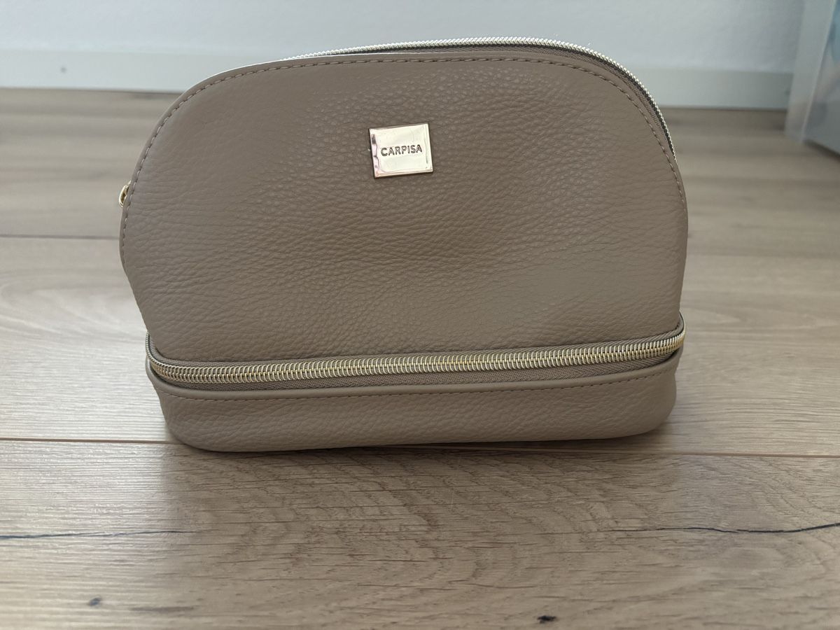 Custodie per cosmetici: Trousse de toilette Carpisa élégante – Usato da Les Bioux venduto da Tonio9396