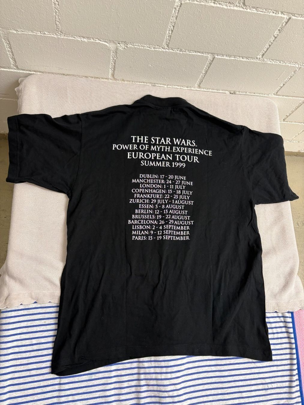 T-shirt: Star WarsT-Shirt,The Next Generation,Grösse L – Nuovo (secondo la descrizione) da Ottenbach venduto da TimelessEmotions. 2