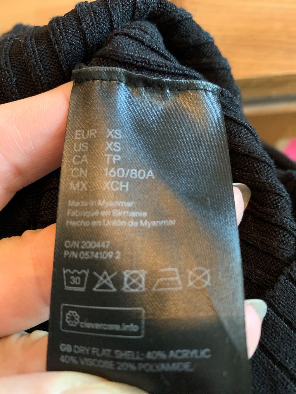 H&M Maglioni & Felpe: Joli pull noir H&M taille xs – Usato da MEYRIN venduto da Gwendo10 3