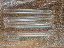 Glasstrohhalm mit Putzer