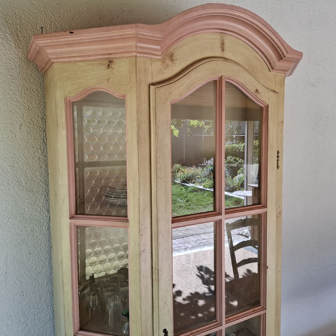 Vitrinen: vitrine – Gebraucht aus Halten von riveryard 3