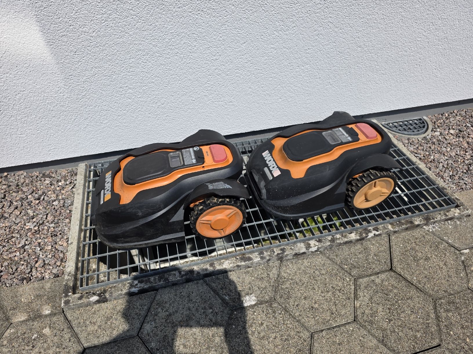 Worx Tagliaerba: Worx Landroid 757 defekt 2 Stück – Difettoso da Vordemwald venduto da Fredeli1