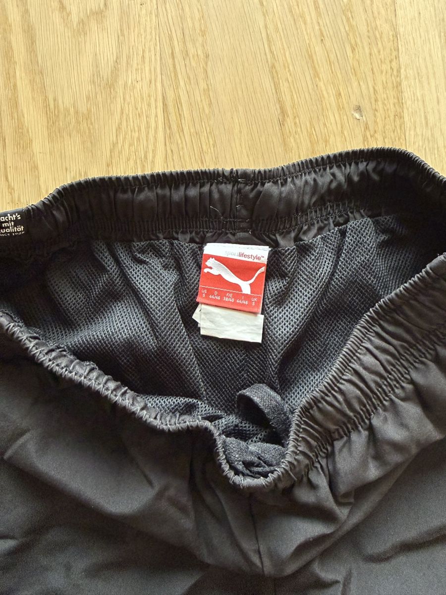 Puma Pantalons: Puma Trainingsshorts, Grösse S – Neuf (Voir description) à Zürich par sandro_colombini 2