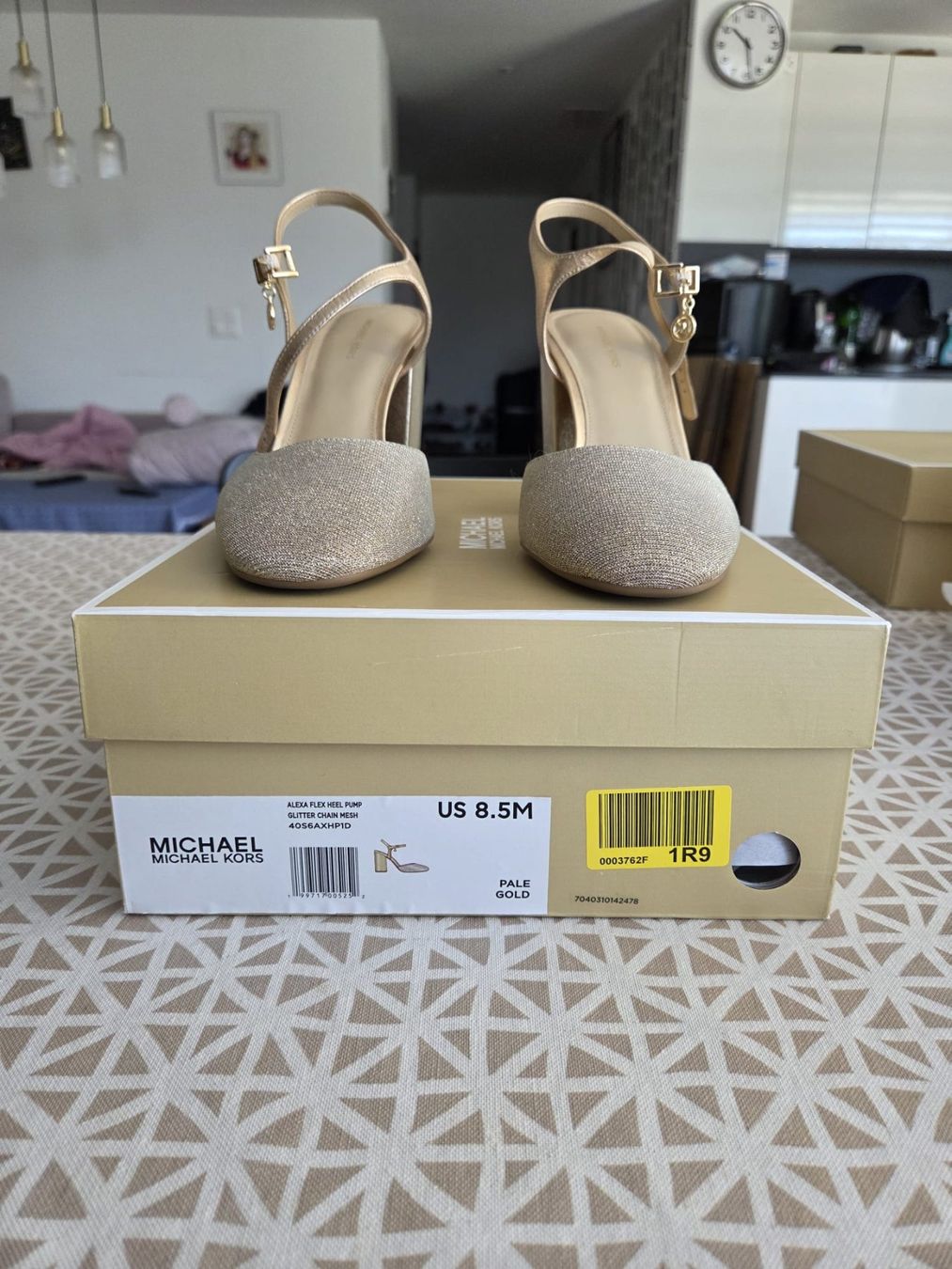 Michael Kors Scarpe da donna: Michael Kors Alina Flex Pumps mit Glitzer – Usato da Wallisellen venduto da sek_9xgf 1