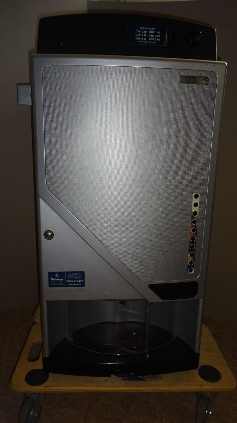 Macchine per caffè & Macchine per espresso: Dallmyr Kaffee, Suppen oder Ovo Automat – Usato da Bäriswil BE venduto da Zonky