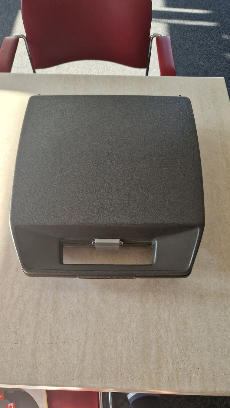 Brother Macchine da scrivere: Schreibmaschine Brother 440TR – Usato da Regensdorf venduto da Beeker 1