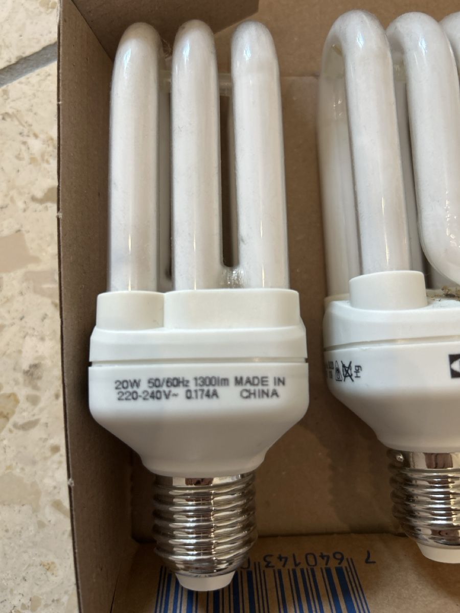 Ikea Lampadari & plafoniere: 3x IKEA Energiesparlampen 20W – Usato da Ziefen venduto da TradHer 1