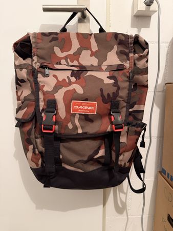 Rucksack Dakine Camouflage Muster gebraucht