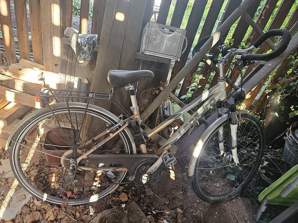 Vélos: Velo - lange gestanden – D'occasion à Herzogenbuchsee par Joy_2drk