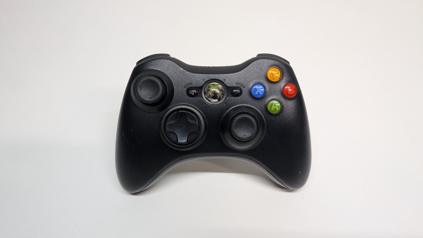 Microsoft Consoles: Microsoft Xbox 360 S, 2 Controller, 10 Spiele – D'occasion à Menziken par mame18 2