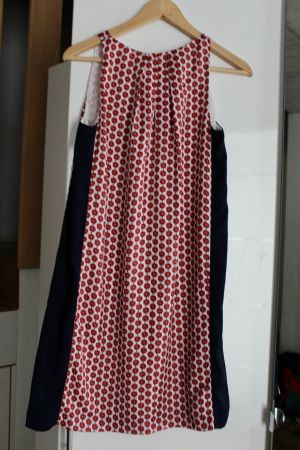 Leichtes Sommerkleid von MANGO – Grösse S, sehr guter Zustan