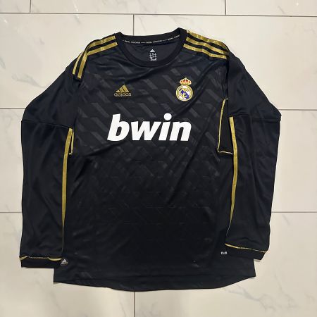 Real Madrid Benzema Langarmtrikot Grösse L