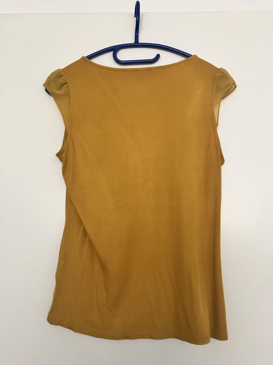 H&M Top: Senfgelbes Plisseetop – Usato da Baden venduto da sylivianne 1