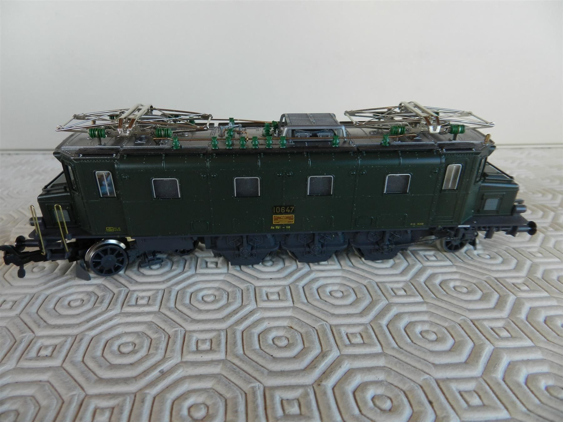 Fleischmann Modelleisenbahnen: FLEISCHMANN H0 DC E-Lok Ae 3/6 SBB – Neu (gemäss Beschreibung) aus Arzier-Le Muids von elocin83