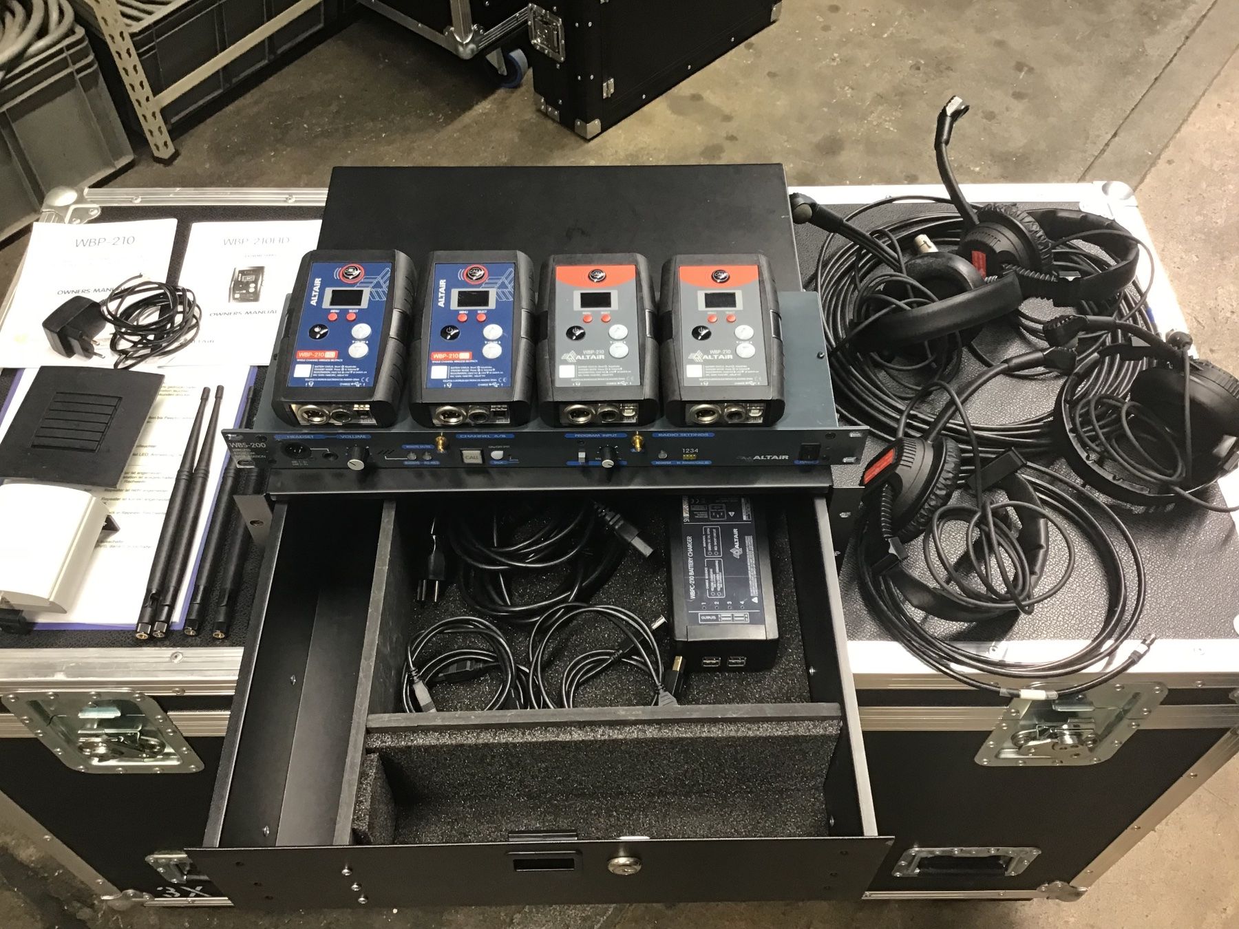 Funktechnik: Funk Intercom System Altair – Gebraucht aus Leuggern von stagem