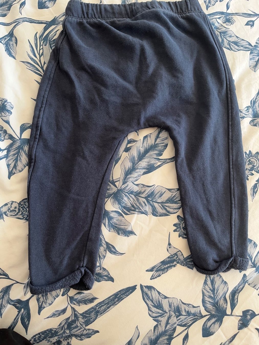 Pantaloni: marineblaue Jogginghose, Größe 86 – Usato da Umiken venduto da deb_57xk 1