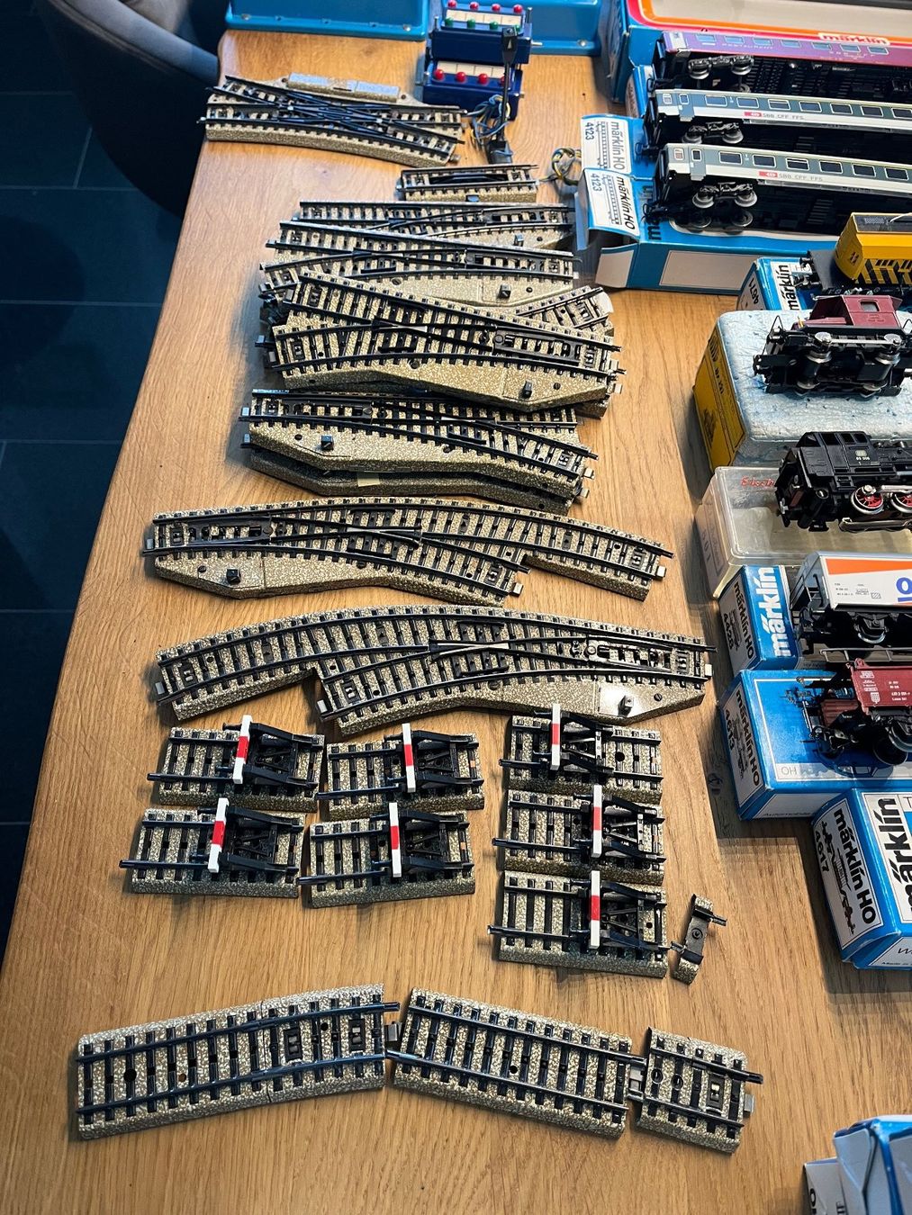 Märklin Trains électriques: Märklin Eisenbahn H0 Konvolut – D'occasion à Moosleerau par MiBan 3