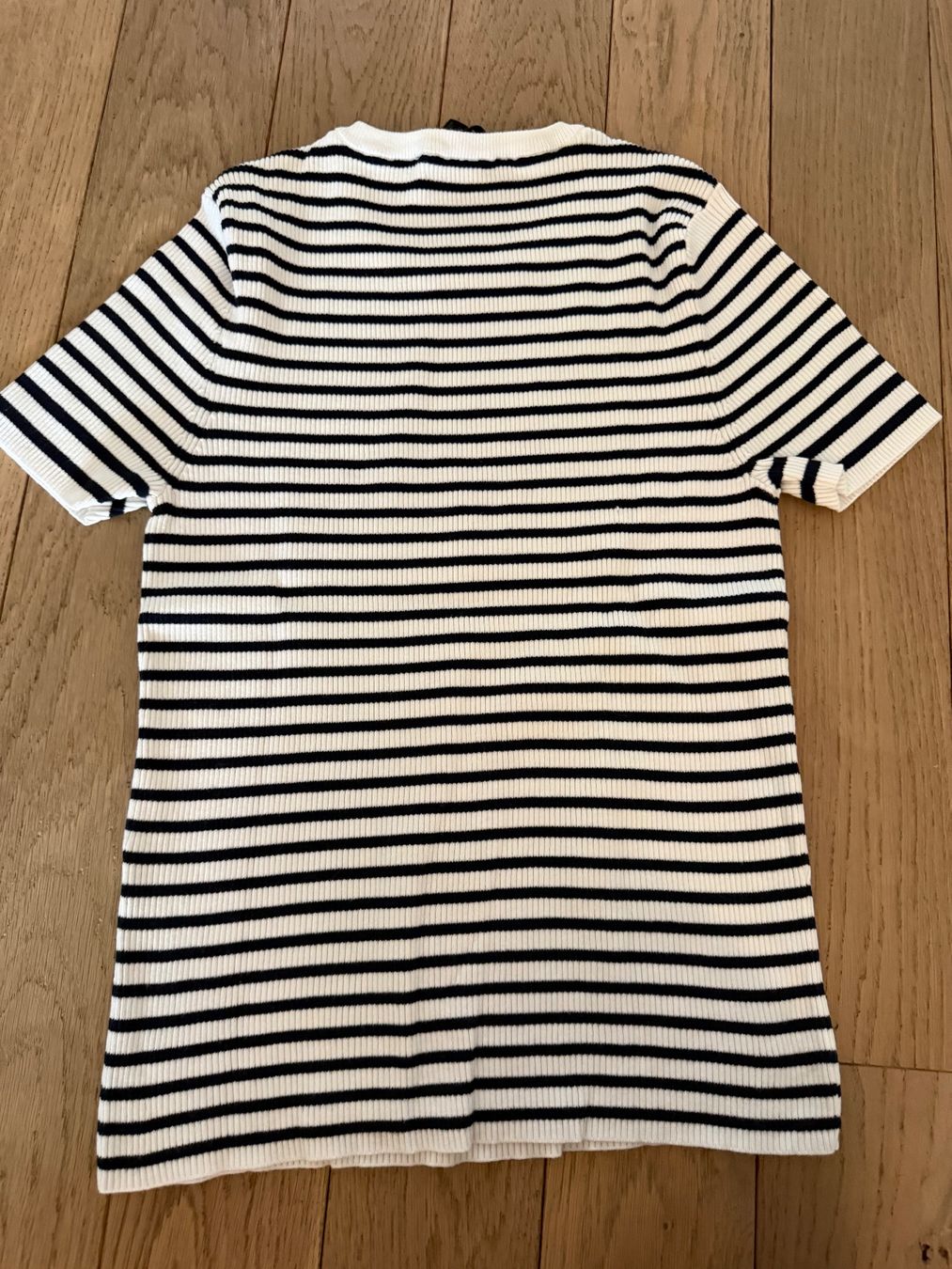 Zara T-shirt: Shirt Gr. M Zara – Nuovo (secondo la descrizione) da Wiesendangen venduto da gefion99 2