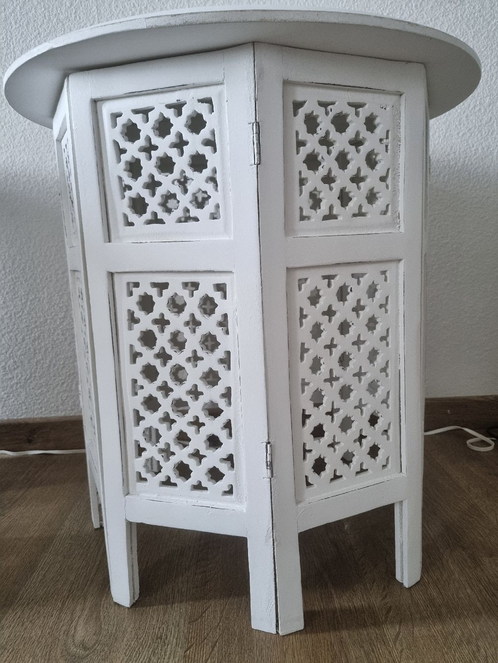 Beliani Tables: Beistelltisch Mango – Neuf (Voir description) à Luzern par LaurelHardy 1