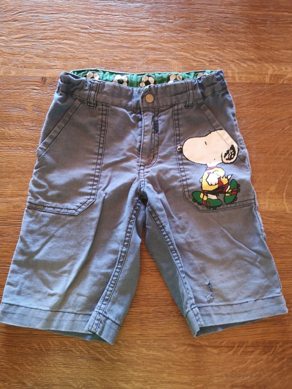 H&M Pantaloni: Kurze Hose Gr 104 Snoopy – Usato da Vordemwald venduto da Esel04