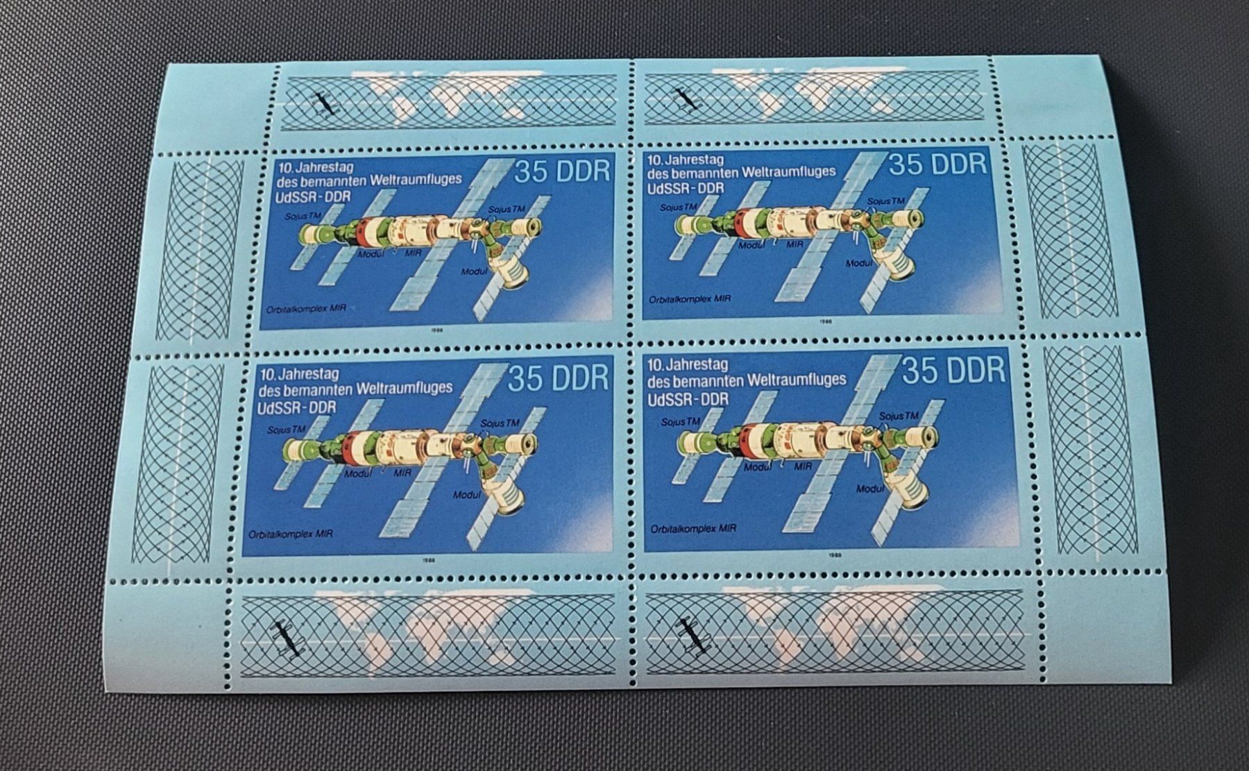 Tutti i francobolli: DDR 1988 briefmarke – Usato da St Gallen venduto da Stampsalshobby