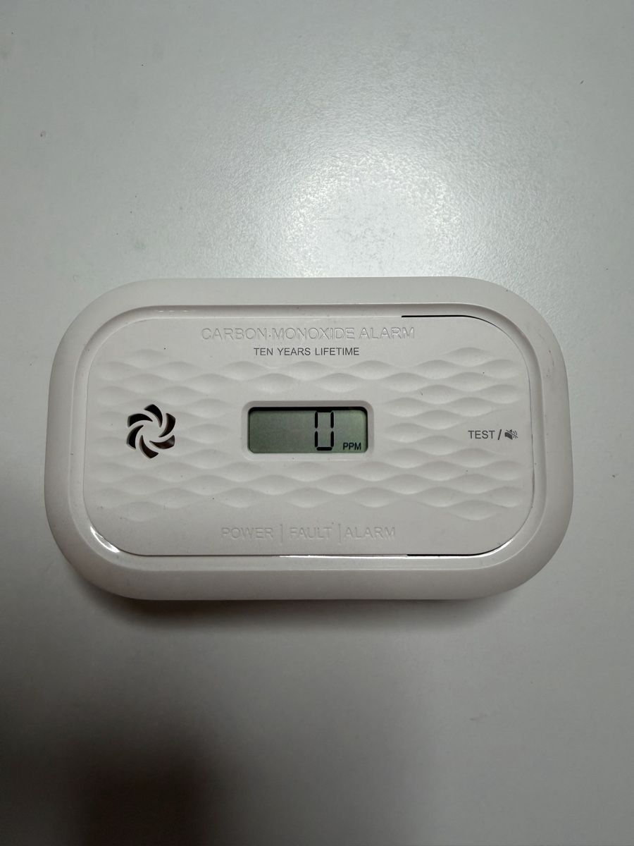 Systèmes d'alarme: Kohlenmonoxid Melder Gerät – D'occasion à Beckenried par chef3945