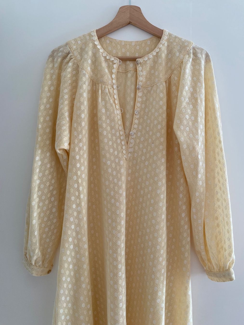Tuniche: Kaftan Oder Nachthemd M - L – Usato da Gümligen venduto da zeusone1