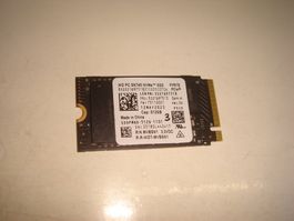 1 stück 512gb 2242 m.2 nvme ssd. gen4x4. WD. siehe details