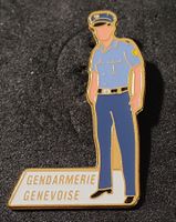 GG326 Pin Polizei Police Genf Genève - Gendarmerie Genevoise