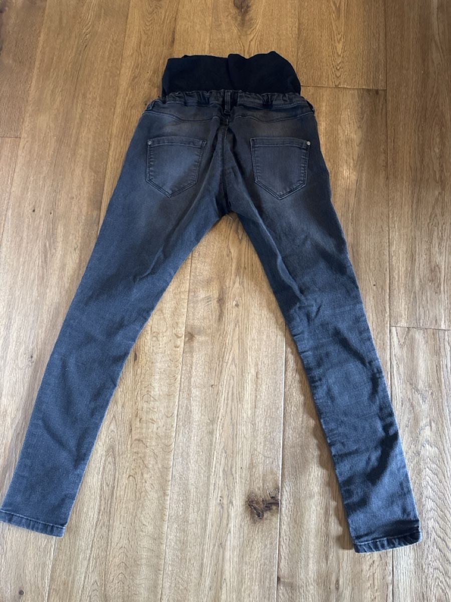 Jeans: Umstands Jeans, Gr.S, Superzustand – D'occasion à St. Gallen par Venus1010 2