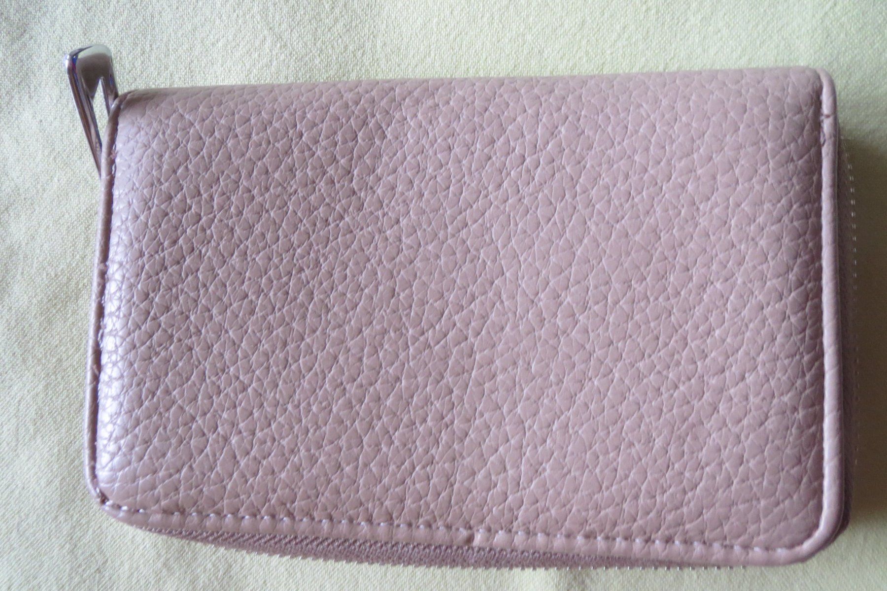 Portamonete: Portemonnaie beige ESLEE – Nuovo (secondo la descrizione) da Herisau venduto da fan_h9qj 1