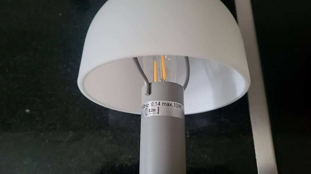 Lampade: Kleine Nachttischlampe – Usato da Sevelen venduto da Cleo82 1