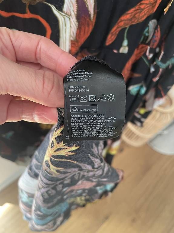 Kleider: Maxikleid Gr 34 – Gebraucht aus Renens VD von siric1996 3