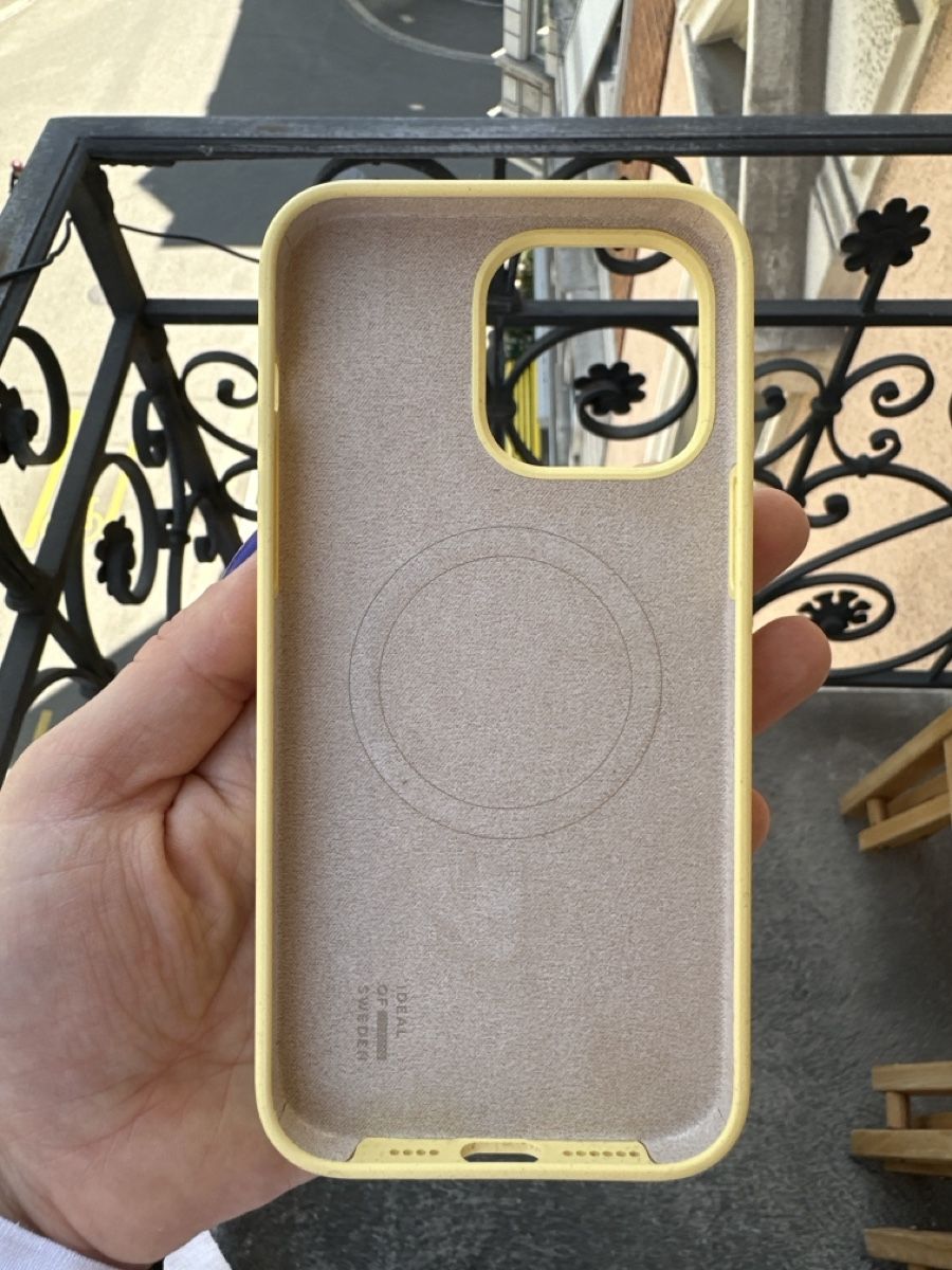 iDeal of Sweden Covers & Schutzfolien: iPhone 14 Pro Max Hülle – Neu (gemäss Beschreibung) aus Zürich von bb0_q2bm 1