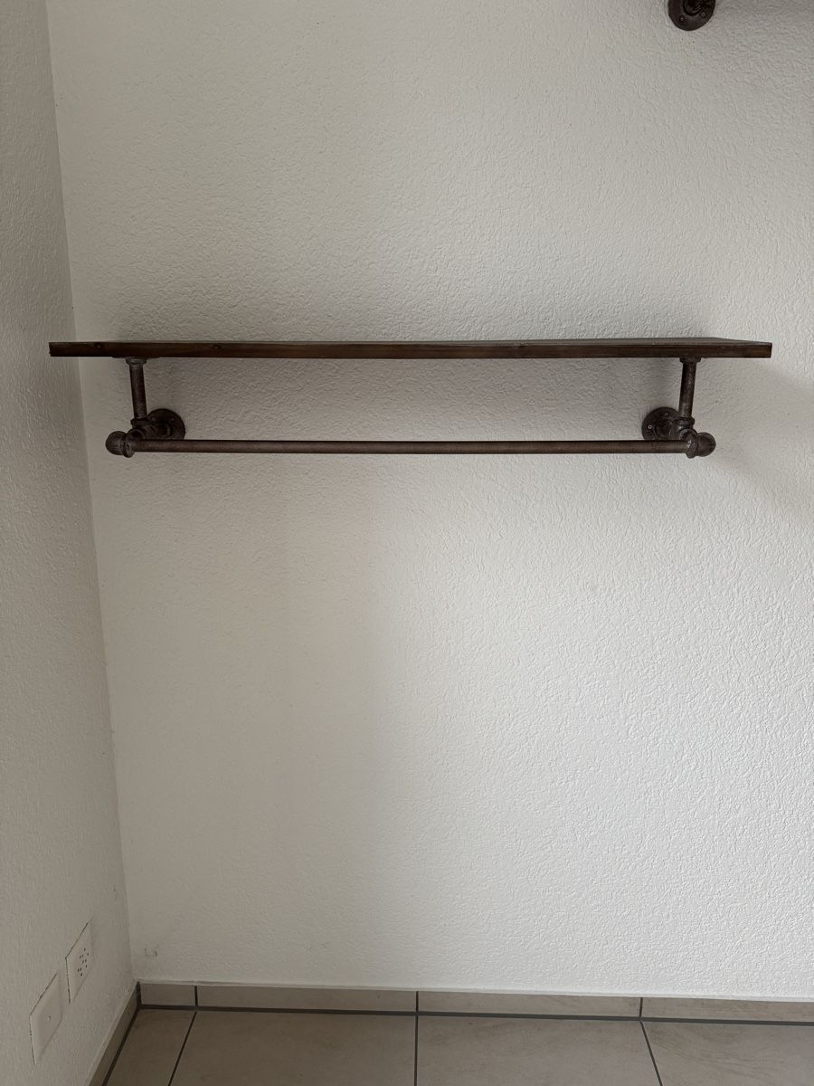 Maisons du monde Porte manteau: Garderobe – D'occasion à Rothrist par VB92 2