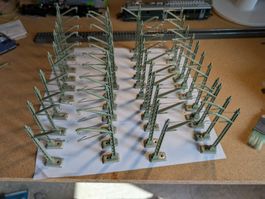 Märklin Oberleitungsmasten 50 Stück