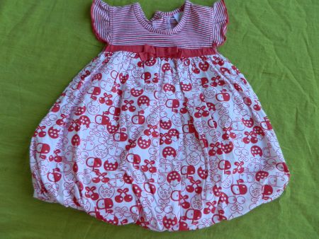 TAILLE 68 - JOLIE ROBE