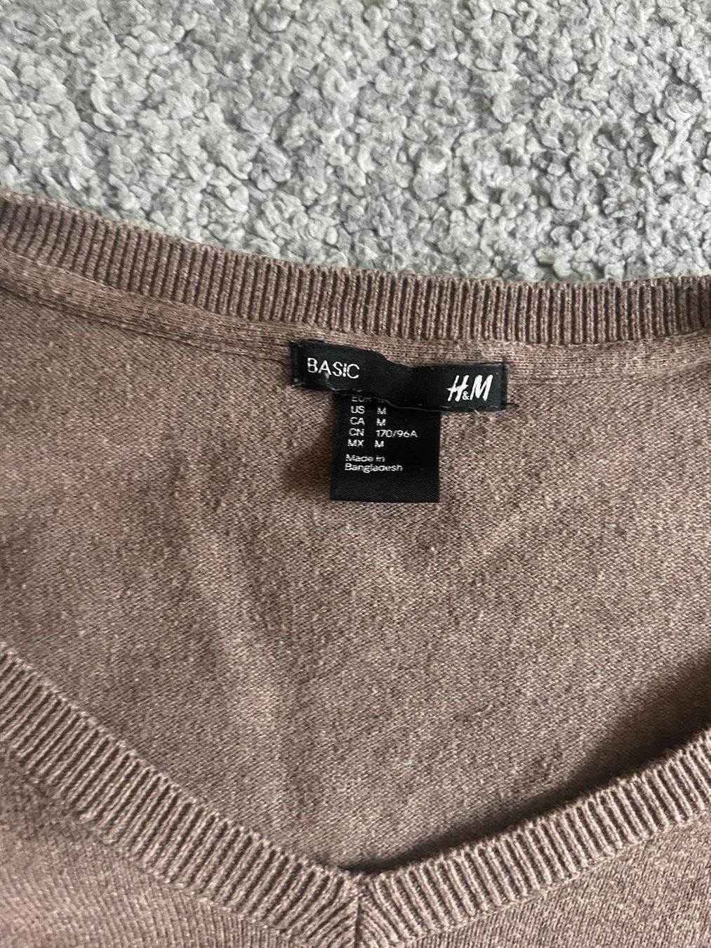 Pullover & Sweatshirts: H&M Basic Strickpullover – Gebraucht aus Steffisburg von ria_8kvp 1