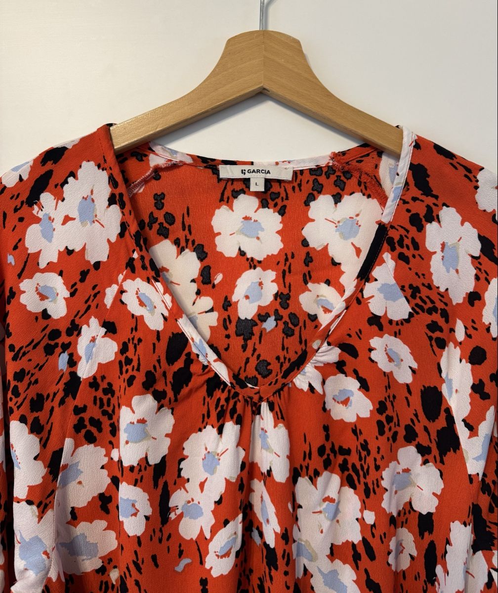 Vestiti: Garcia Kleid Blumenmuster Rot Grösse L  – Nuovo (secondo la descrizione) da Flumenthal venduto da Krajan 1