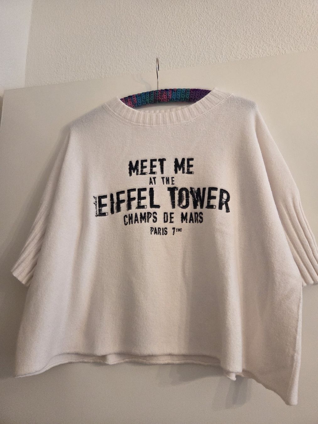 Maglioni & Felpe: Super Pulli der Marke St. Tropez, weite, kurze Form – Nuovo (secondo la descrizione) da Zürich venduto da ELISABETHA47
