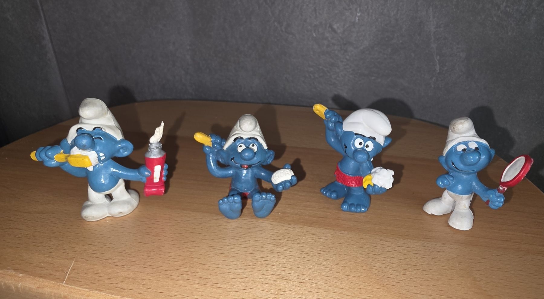 Figurines: stroumpfs  – D'occasion à Sonvilier par nfs_22f6 6
