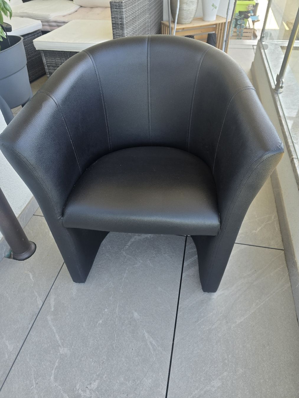 Sessel: Fauteuil – Gebraucht aus Renens VD von ced_t5fb