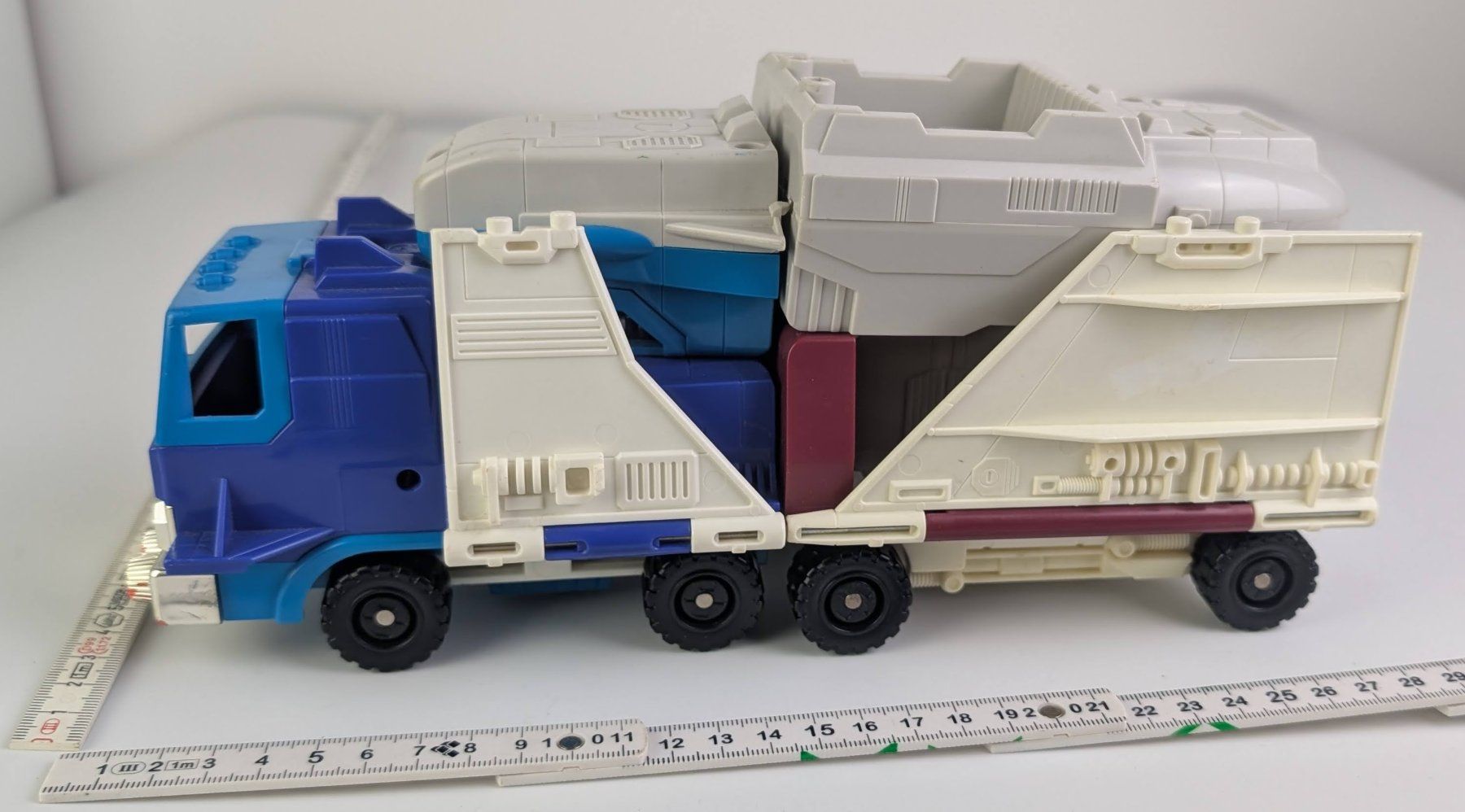 Hasbro Giocattoli: Original Transformers Powermaster Optimus Prime G1 49 – Difettoso da Zürich venduto da axolottchen