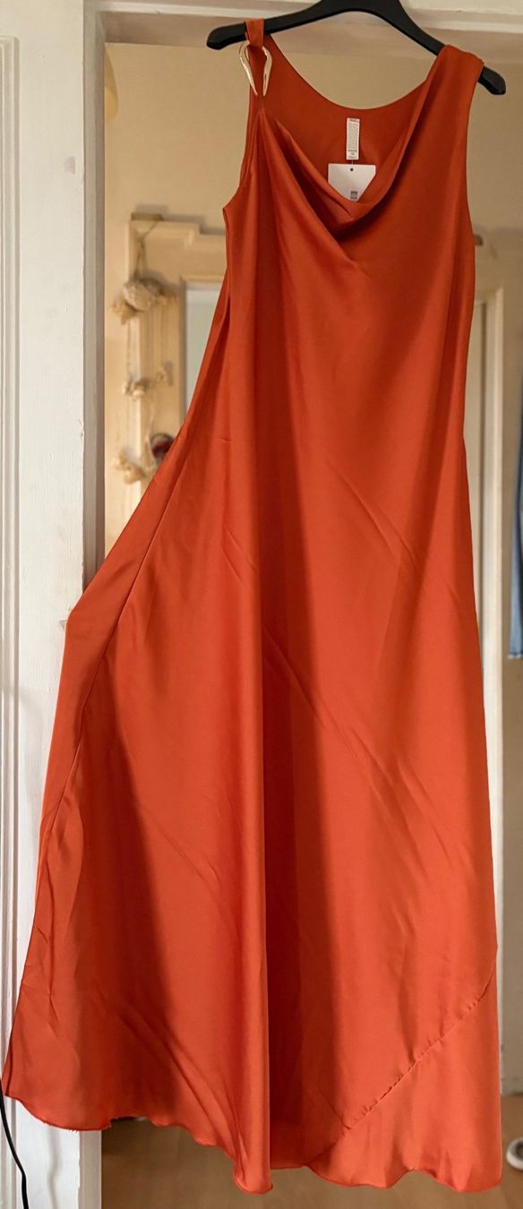 Kleider: ROBE! M – Neu und originalverpackt aus Locarno von NicoNion 1