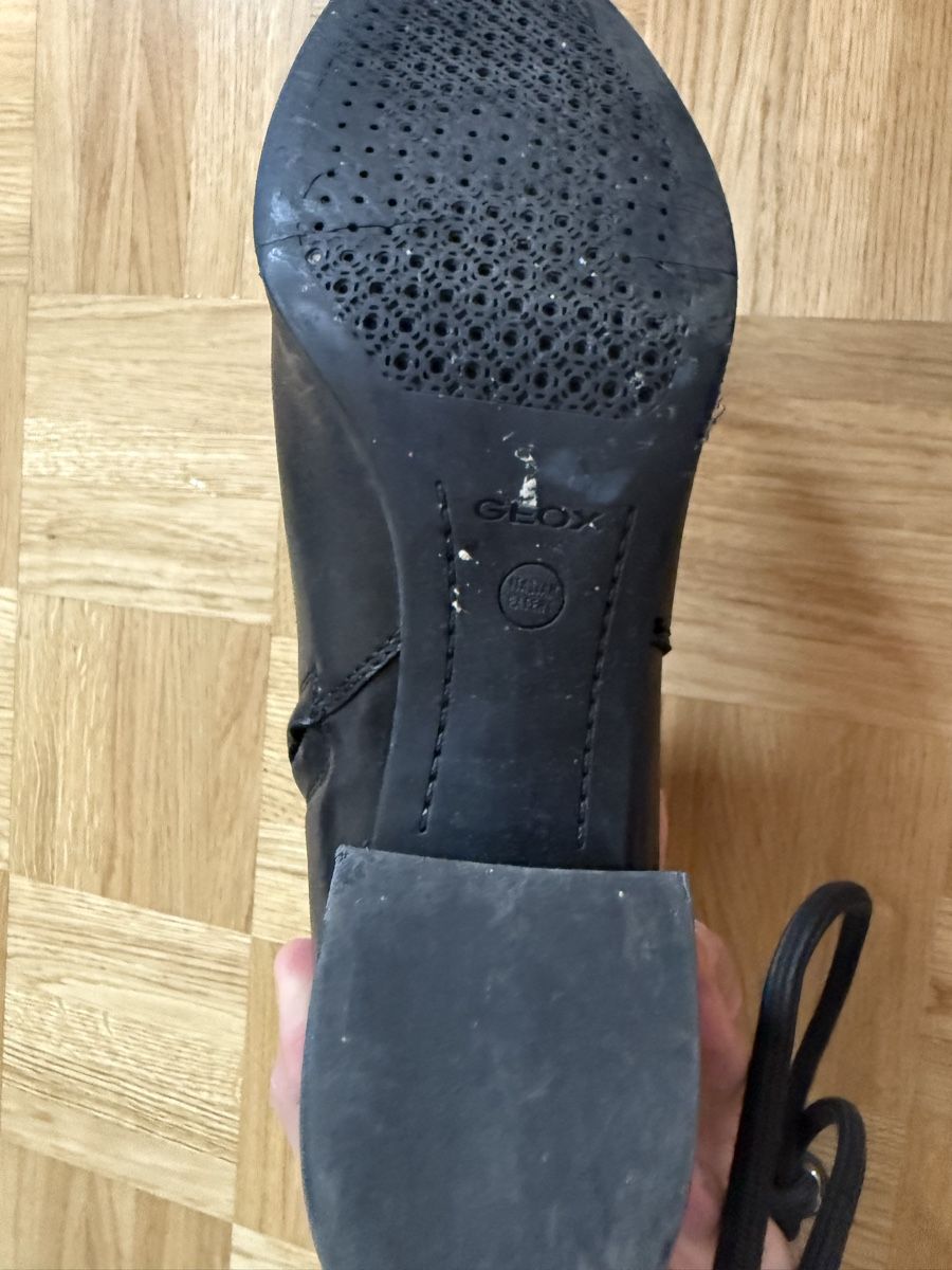 Geox Damenschuhe: Bottines t.40 – Gebraucht aus Les Avanchets von GG_ 2