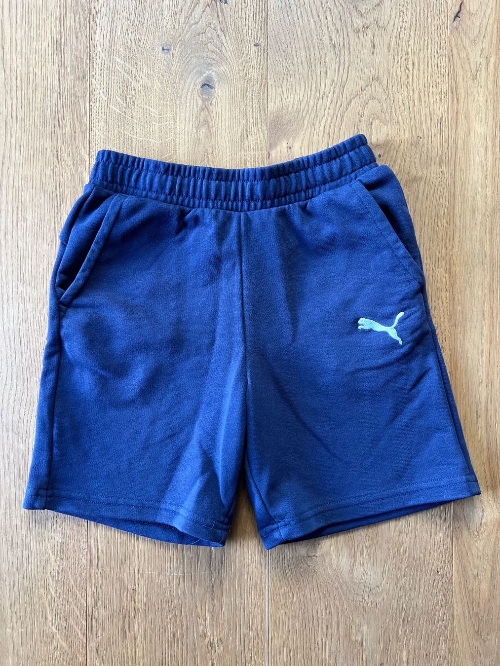 Puma Pantaloni: Puma Shorts, 152, dunkelblau – Usato da Lengnau BE venduto da Rubin27