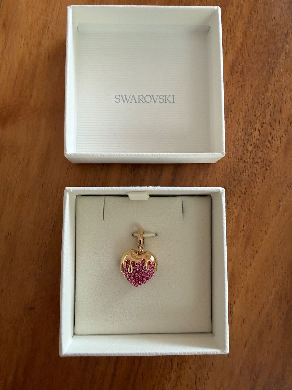 Swarovski Ciondoli: Swarovski Charm Idyllia Heart – Nuovo e nell'imballaggio originale da Zürich venduto da luxforless 3