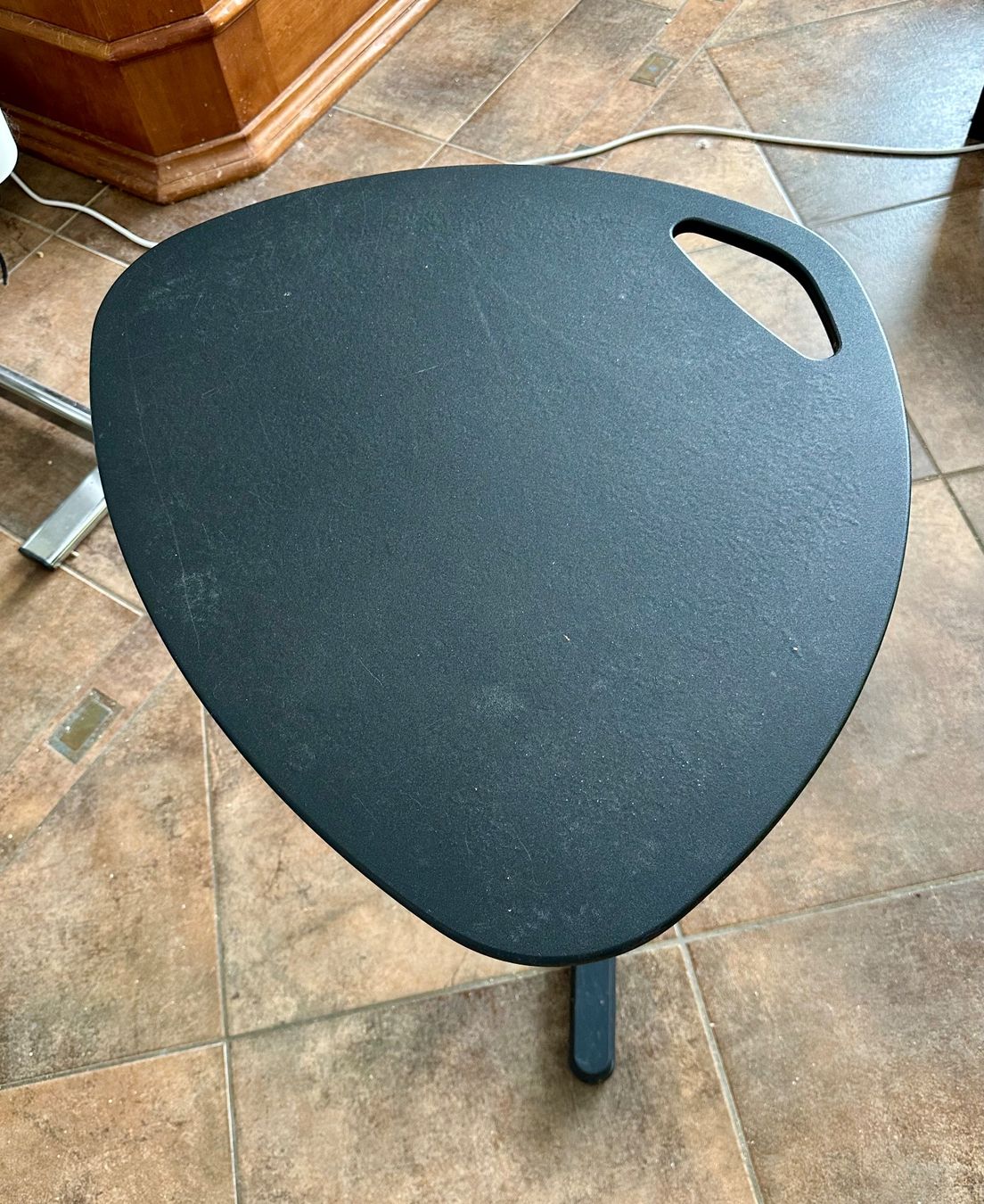 Ikea Tavoli: Beistelltisch höhenverstellbar / kippbar – Usato da Spreitenbach venduto da Jessy8 3