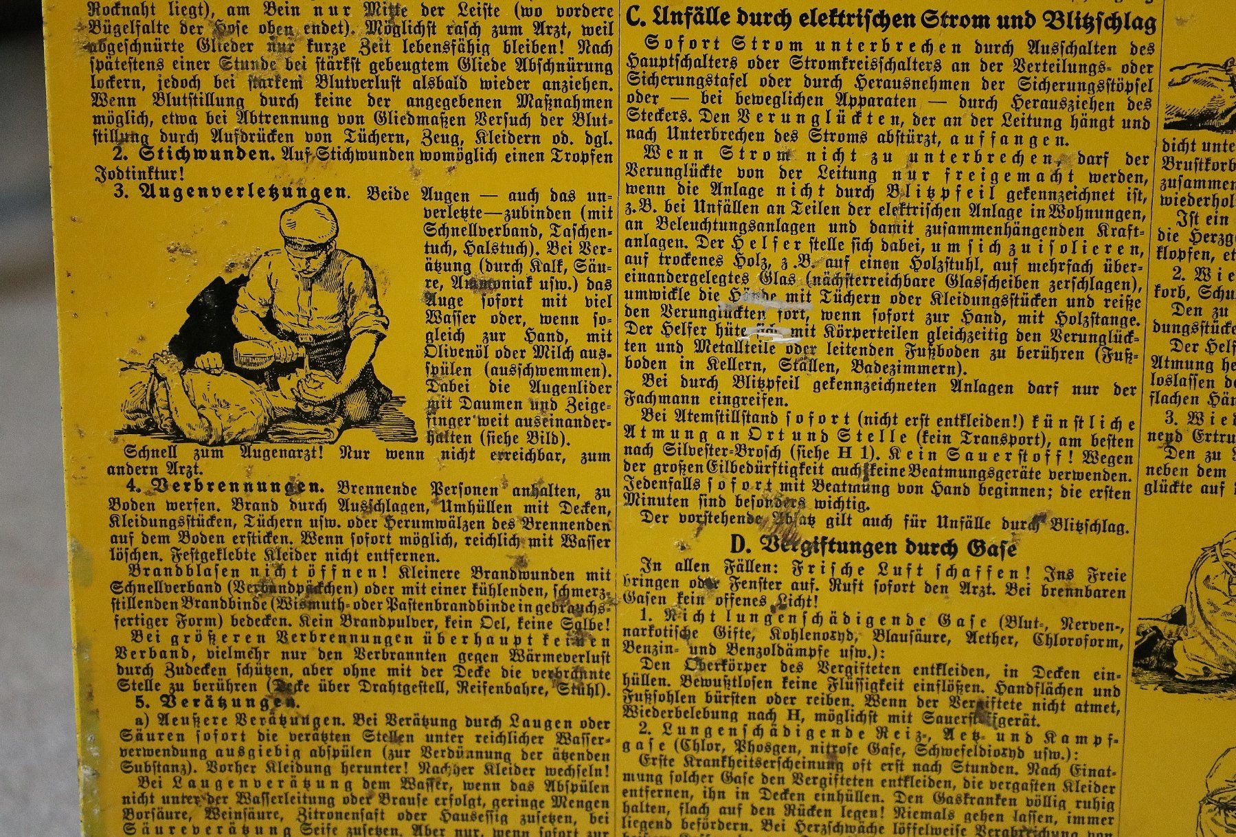 Insegne: Anleitung  zur ersten Hilfe 1937 – Usato da Birrwil venduto da brandschatz_birrwil 5